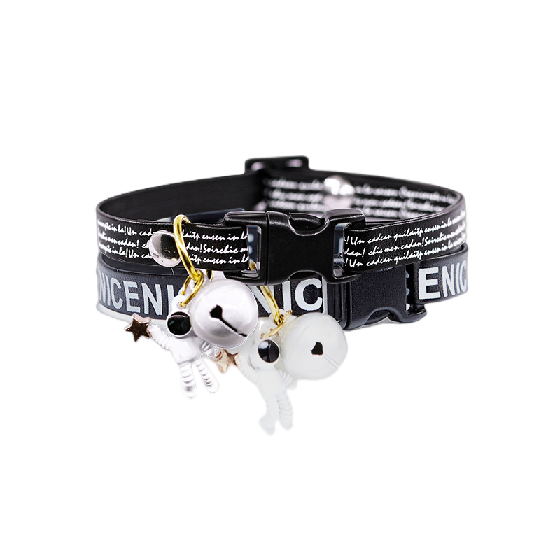 Adjustable Cat Collar, Pu Pet Collar with Bell and Spaceman Pendant Decoration To Prevent Getting Lost for Kittens and Puppies