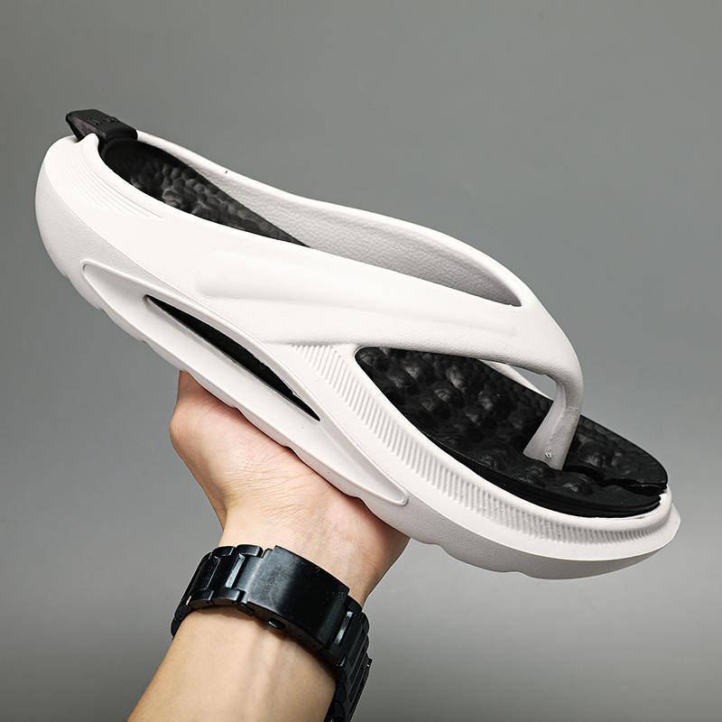 Men Flip Flops Massage Indoor Outdoor Slippers Thick Sole Comfortable Mens Beach Sandals Non-slip Bathroom Home Men's Flip Flops