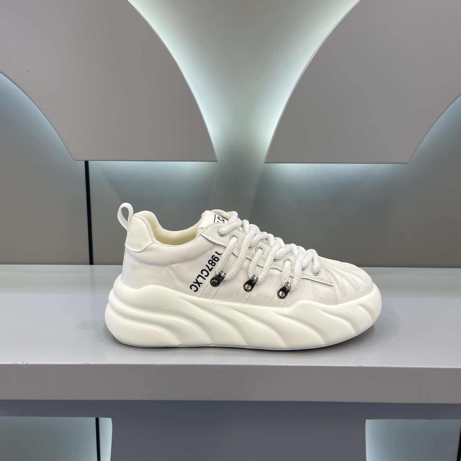 Ddmybear Fashionable Versatile Thick Soled Sports And Leisure Dad With Increased Height, Breathable Shell Head Trendy Men's Shoes Chinese Brand S