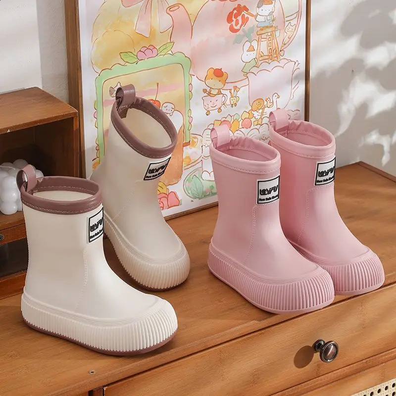 Childrens rain boots non slip rubber shoes suitable for girls and boys fashionable rain boots for middle-aged and elderly children 240913