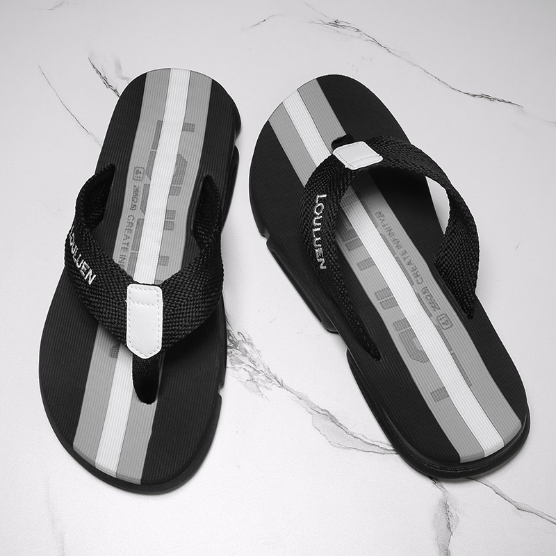 High Quality Brand Flip Flops Outdoor Men Summer Beach Slippers Men Fashion Breathable Casual Men Slippers Summer Indoor