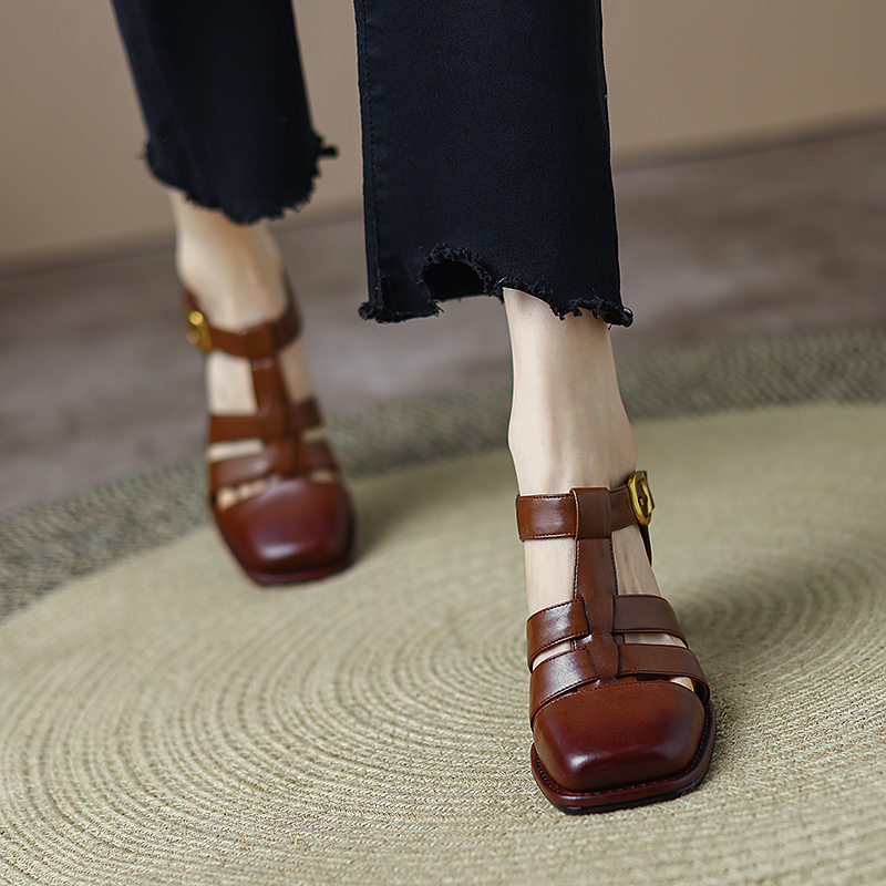 Vintage Closed Toe Thick Sole Sandals Women Breathable Summer Cut-out Shoes Female New Fashion Woman Gladiator High heels