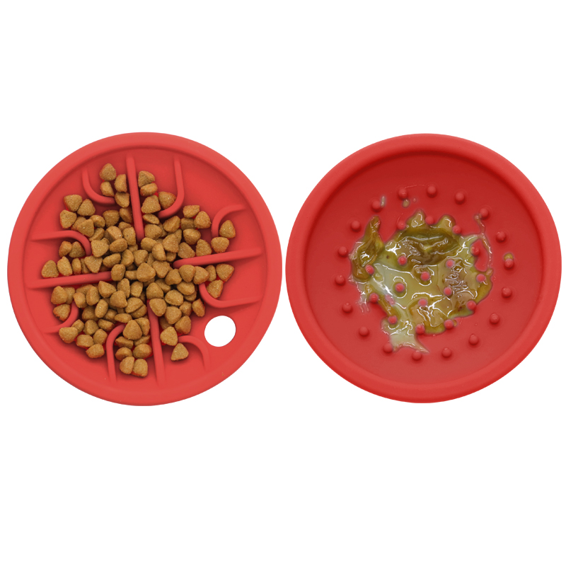 Soft Silicone Dog Food Feeding Ball Pet Chewing Toy Flying Disc Resistant Chew Interactive Pet Dog Chew Ball Toy