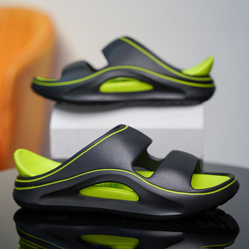 Trendy Men's Slippers Indoor Outdoor Sandals Beach Comfortable Soft Slides New Men Casual Shoes Flip-flops Home Slippers Sandals