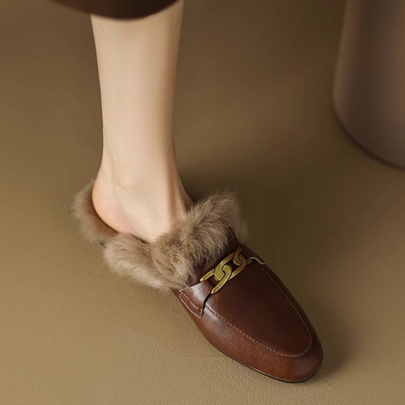 Women's Mules Fluffy Loafers Metal Chain Slip on Plush Shoes New Winter Cover Slippers Warm Slides Female Leather Flats 1664N