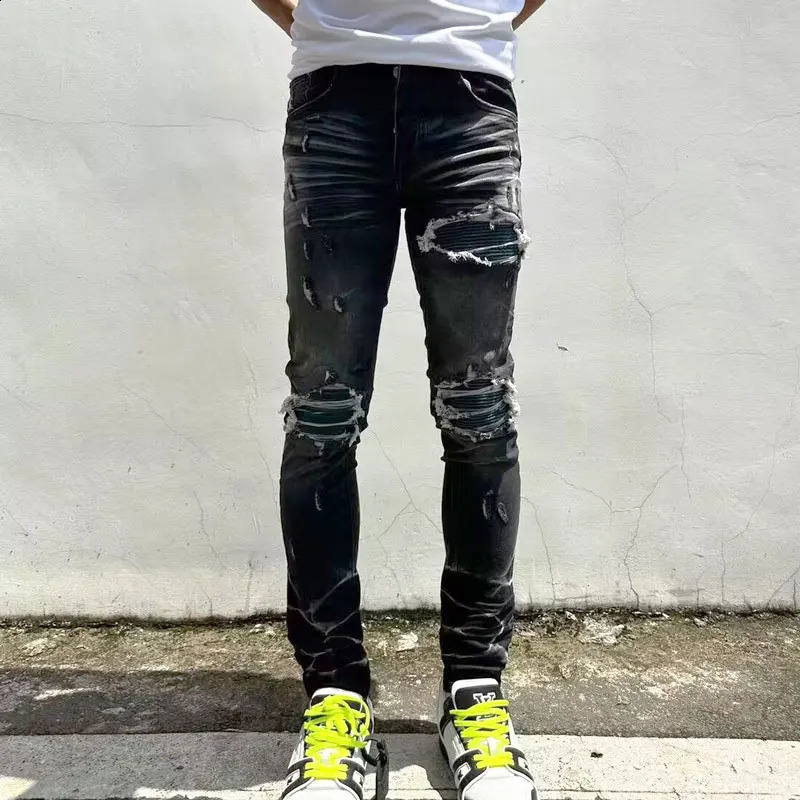 High Street Fashionable Mens Jeans Retro Stretch Slimming Ripple Black Grey Jeans Mens Green Patch er Hip Hop Pant 240913