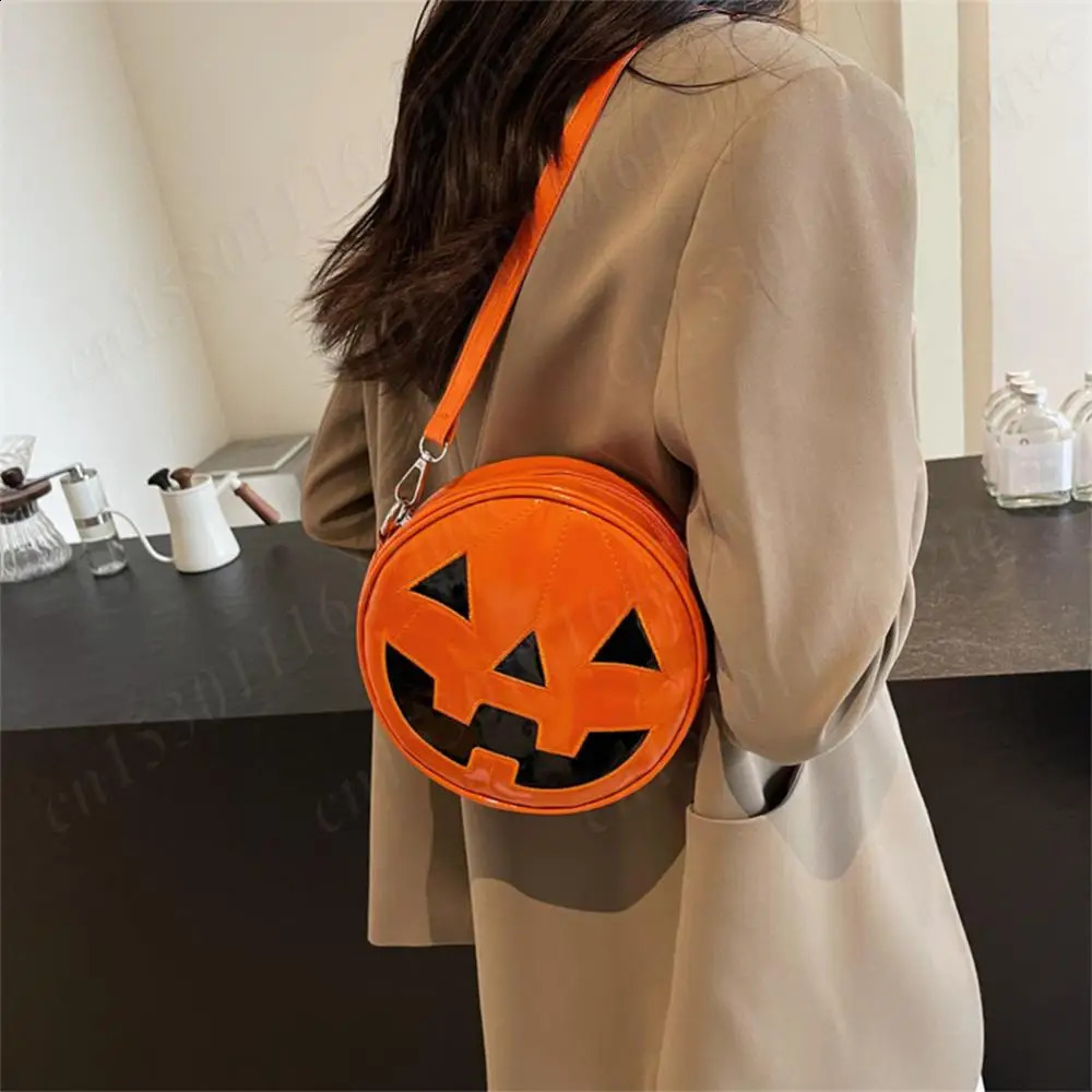 Home>Products> Halloween Devil Shoulder Bag> Halloween Devil Shoulder Bag 240912