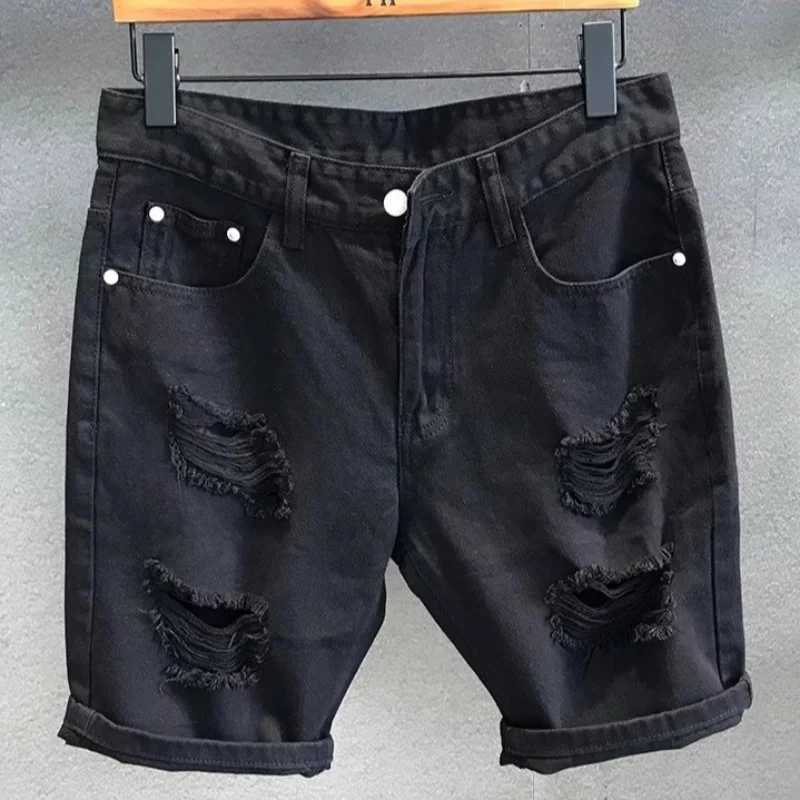Summer Mens Fashion White Hole Washing Denim Shorts Leisure Scraped Beggar Straight Short PantsX240914