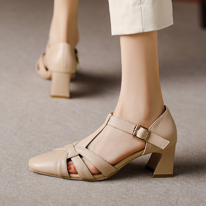 Toe Close Women New Sandals Summer Low Heel Nude White Party Shoes Designer Flip ps Girls Large Size Footwear 5d49