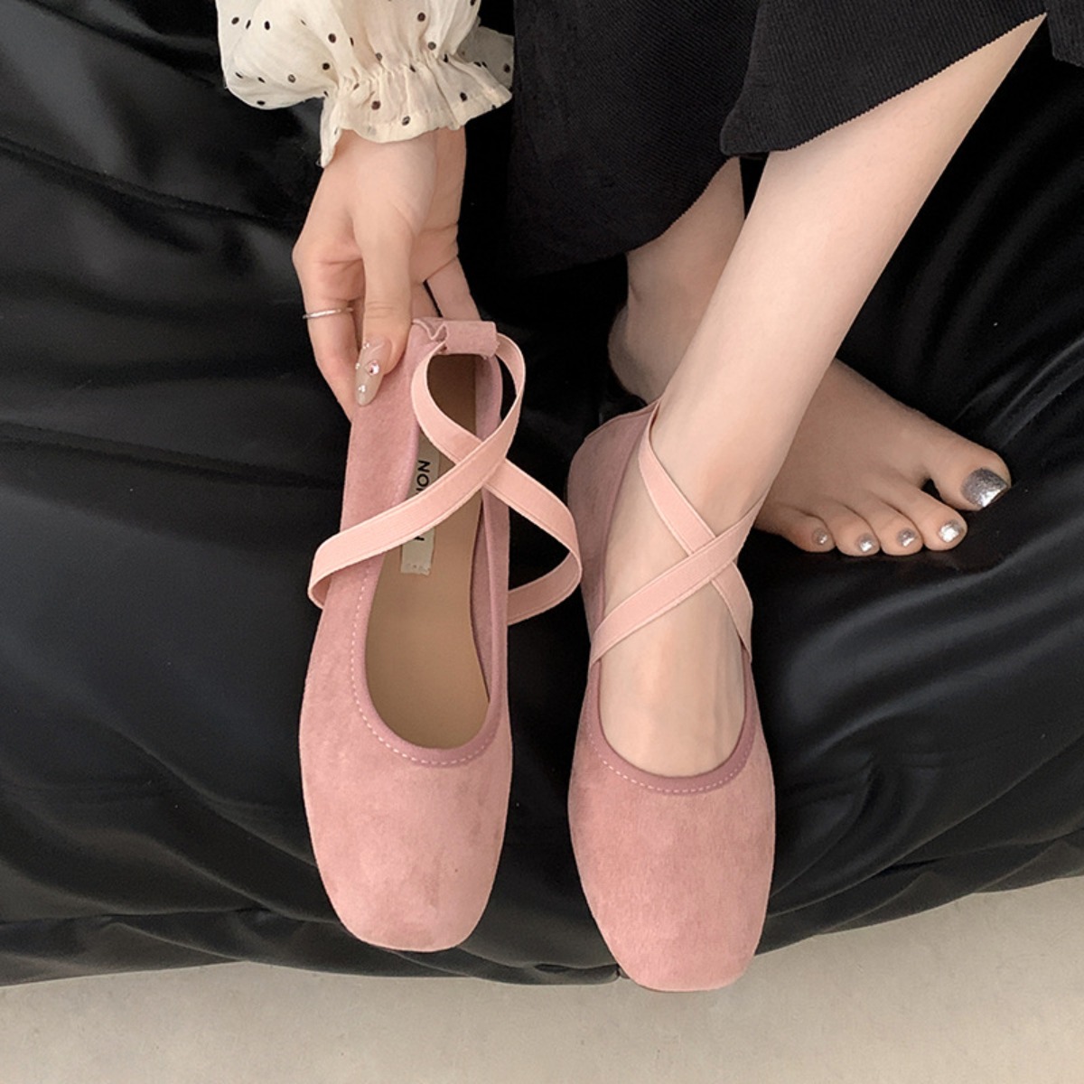 2024 New Spring Summer Flat Ballet Shoes Women's Shoes Retro Mary Jane Shoes Square Toe Shallow Mouth New Cross Women Loafers