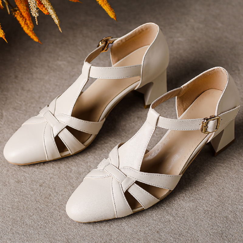 Toe Close Women New Sandals Summer Low Heel Nude White Party Shoes Designer Flip ps Girls Large Size Footwear 5d49