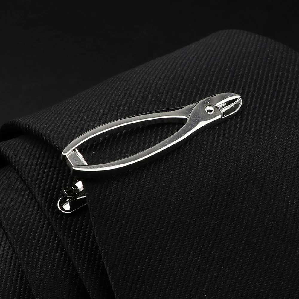 2022 Gold Silver Color Chrome Stainless Tie Clips Ax Car Shovel Metal Tie Clip F or Men Tie Bar Necktie Clips Pin Jewelry DecorX240914