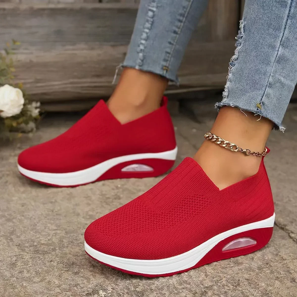 2024 Breathable Mesh Women Shoes Wedges Heel Shoes Ladies Slip on Knitting Sock Sneakers Women Platform Casual Footwear