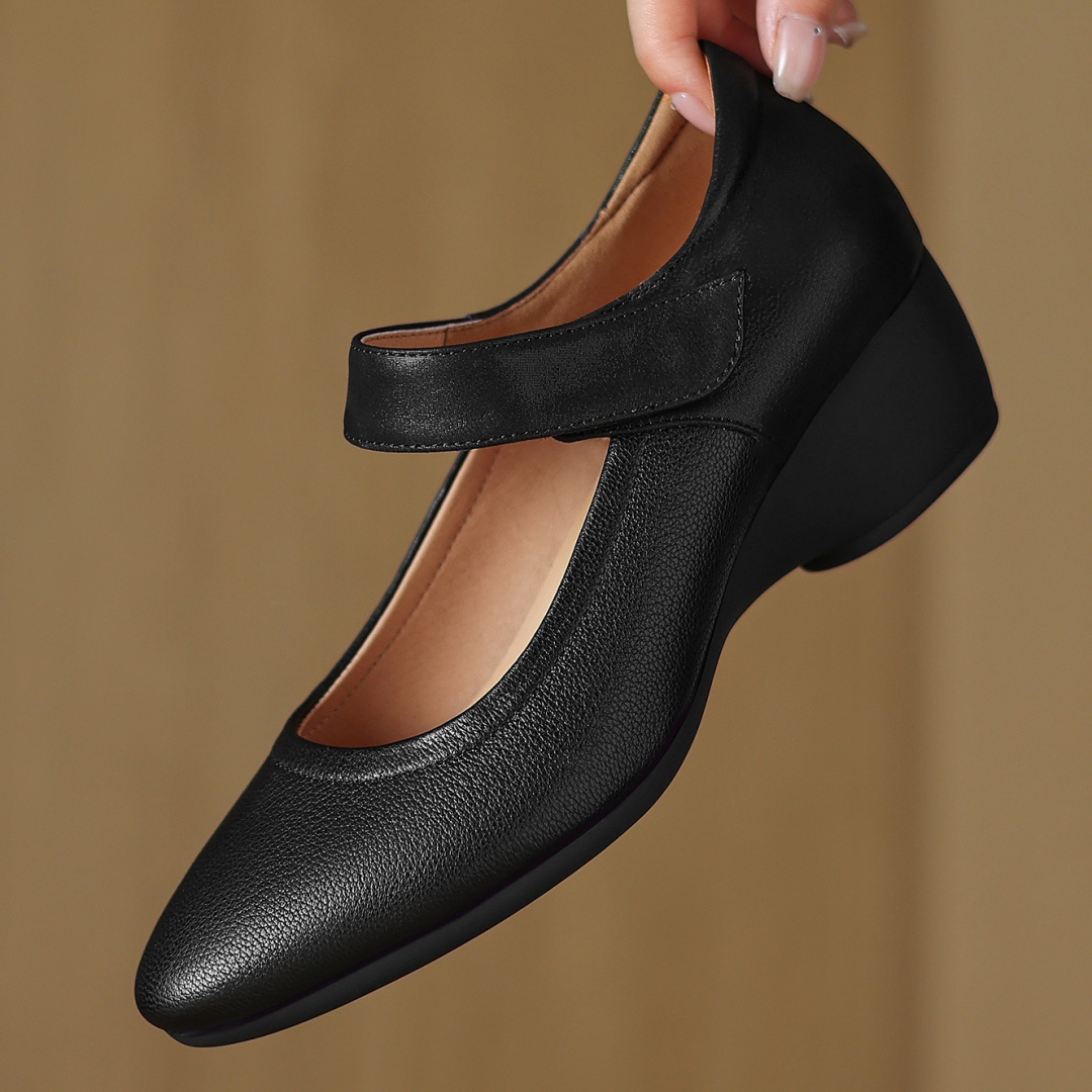 2025 new sheepskin Women's hook&loop slip-on Mary Jane pumps round toe 4.5cm thick low heel OL style daily dress heeled shoes for woman 919d ed