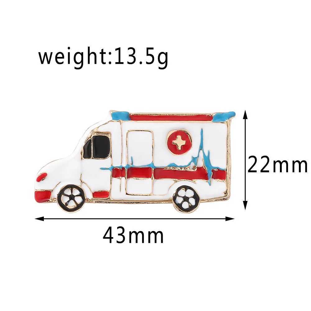 New Medical Medicine Brooch Pin Stethoscope Electrocardiogram Microscope Heart Shaped Pin Nurse Doctor Backpack Lapel JewelryX240914