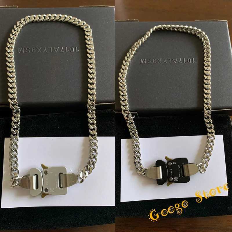 Pendant Necklaces Hip High Street ALYX Hero Chain Necklace Mens 1 1 Metal Buckle Accessories 1017 ALYX 9SM Necklace Chain J240909