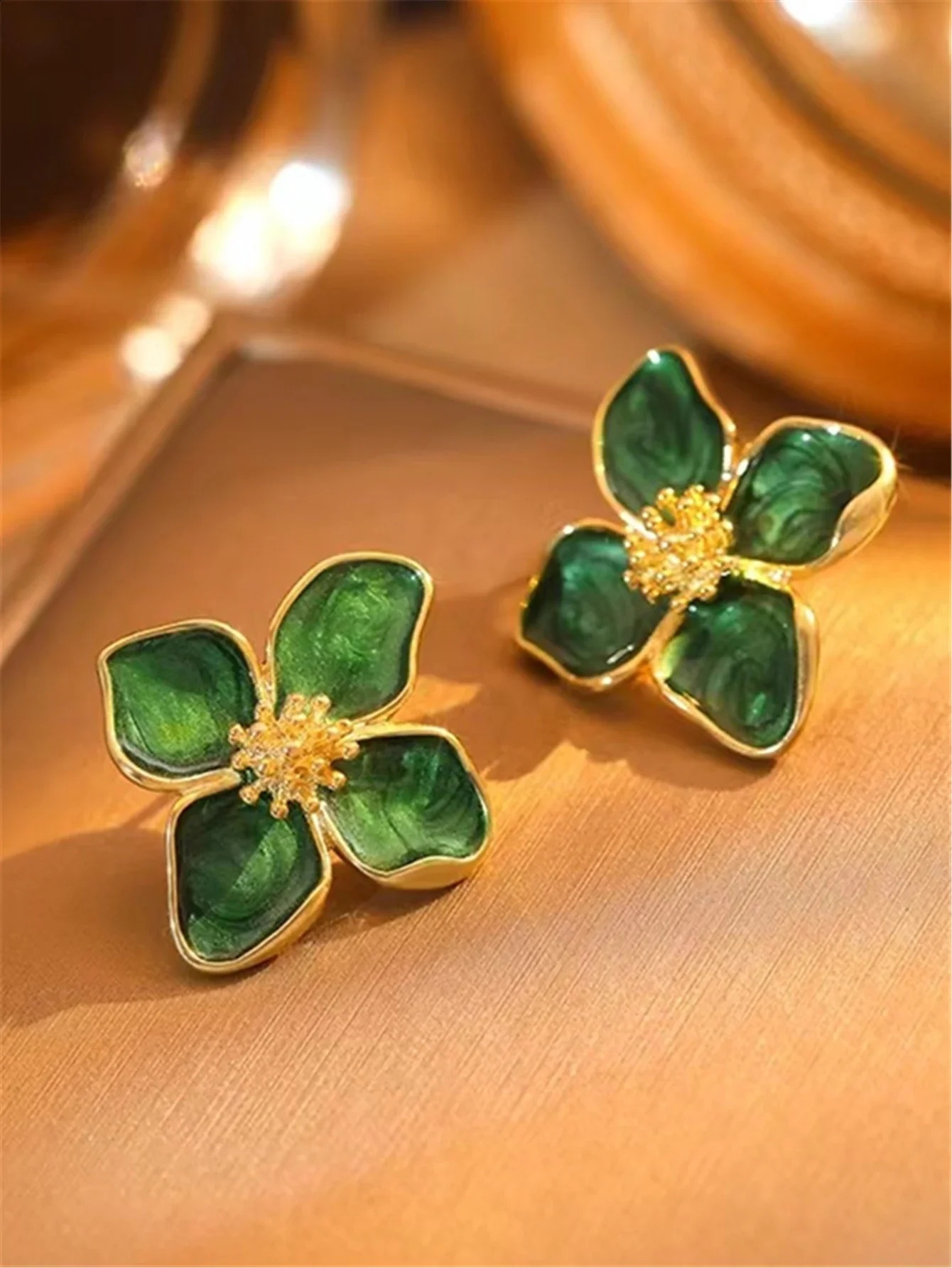Hibiscus Dropped Glaze Flower Stud Earrings for Women Girl French Ins Vintage 2023 Fashion Korean Wedding Romantic Jewelry Gifts 240906