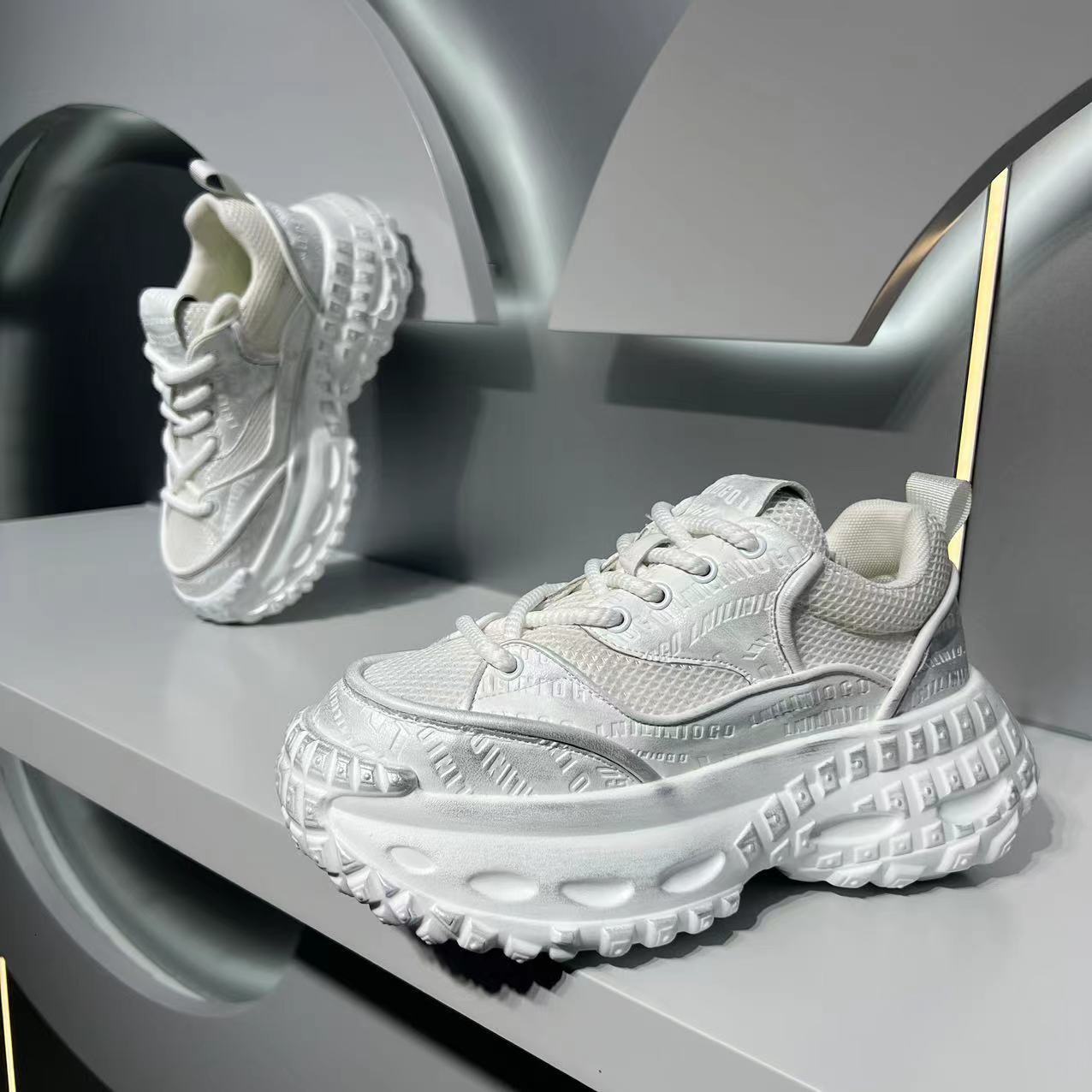 Ddmybear Men's 2024 New Thick Soled Height Increasing Comfortable Trendy Sports Shoes, Fashionable And Versatile Casual Shoes Chinese Brand Shoes