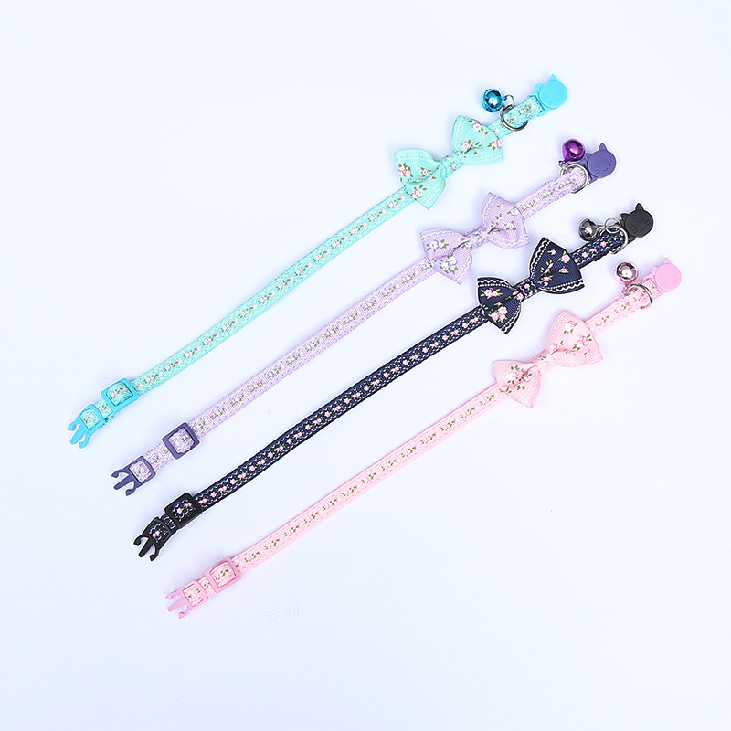 Cat Pet Collars Adjustable Pet Webbing Printed Cat Collar with Colorful Bells and Bows for Cats and Puppies Outdoor Pet Supplies