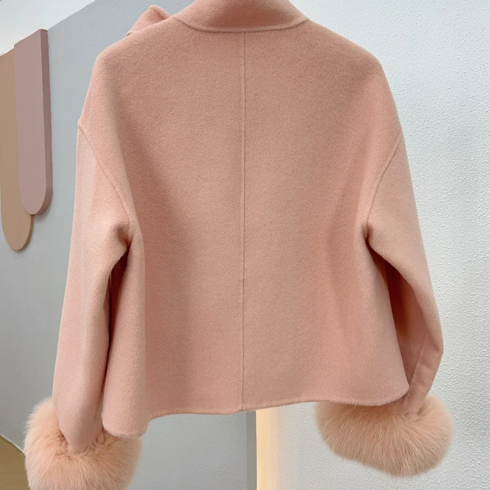 Wool Coat Ladies Winter Real Natural Fox Fur Cuff Outwear Female Coat Cashmere Wool Woolen Women Jacket 240911