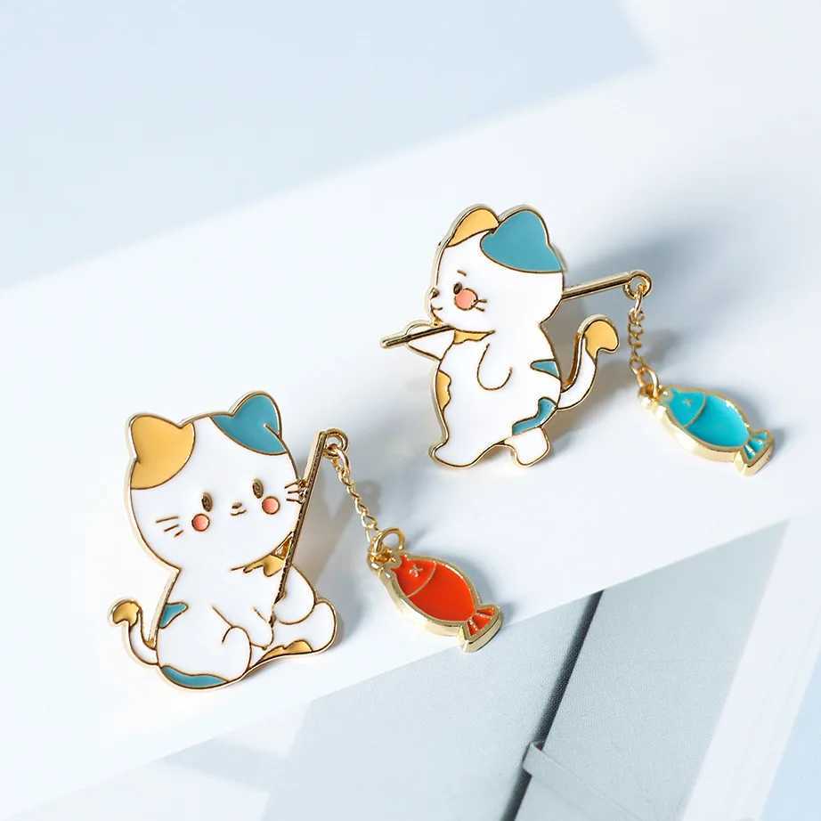 New Fashion Creative Cat Fishing Design Metal Enamel Brooch Cartoon Cute Animal Badge Pin Best Friend Gift Jewelry AccessoriesX240914