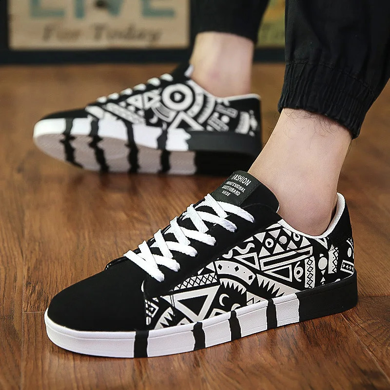 Spring Men Casual Shoes Trendy Shoes Men Canvas Shoes Korean Style Sports Trendy Student Sneakers Men Shoes 240914