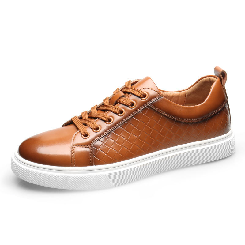 New 2024 Men Casual Leather Sneakers Lace Up Comfortable Outdoor Male Sports Casual Board Shoes Black Brown