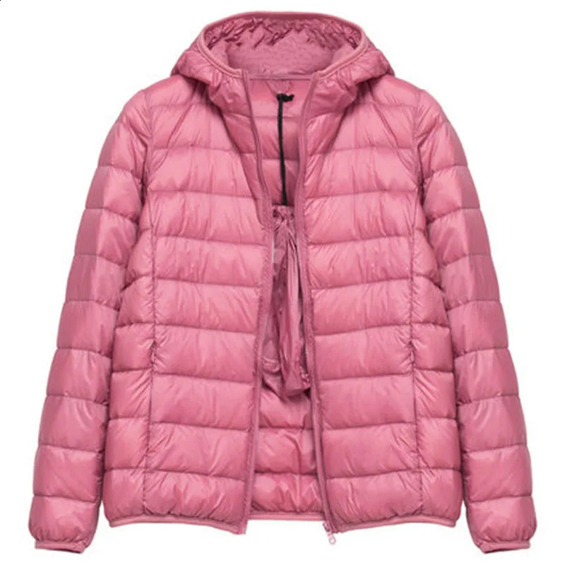 15 color womens packaging ultra light short sleeved jacket winter item womens ultra-thin suitable for portable windproof inflatable jacket 240913