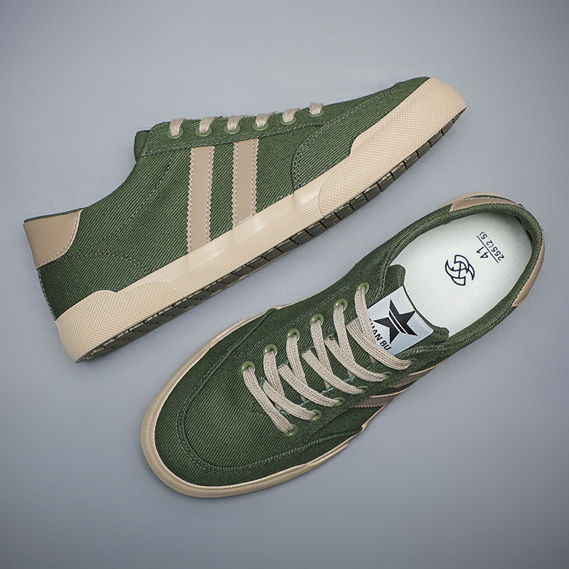 2024 New Hot Breathable Autumn Fashion Men Canvas Shoes Patchwork High Quality Spring Male Casual Sneakers Spring Casual Shoes