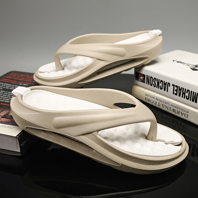 Men Flip Flops Massage Indoor Outdoor Slippers Thick Sole Comfortable Mens Beach Sandals Non-slip Bathroom Home Men's Flip Flops