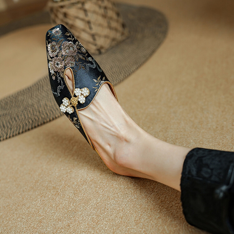 Summer NEW Mules Cotton Fabric for Women Square Low Heel Slippers Cover Toe Sgback Sandals Embroidery New Shoes e6e8