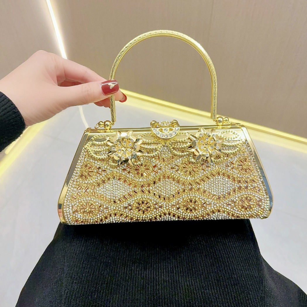 New Women's Diamond Embedding Small Fashion Evening Dress Handbag Oblique Straddle Banquet Bag