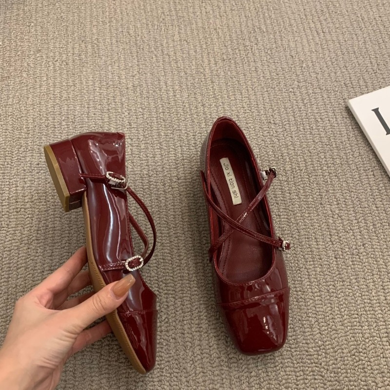 Mary Jane for Women 2024 Retro Medium Heeled Women's Single Soft and Comfortable Red Ballet Shoes Zapatos De Mujer