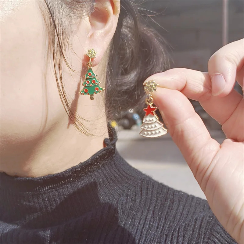 Sweet Pink Christmas Tree Earrings for Women Light Sparkling Zircon Dangle Earring Xmas Holiday Party Jewelry 240914