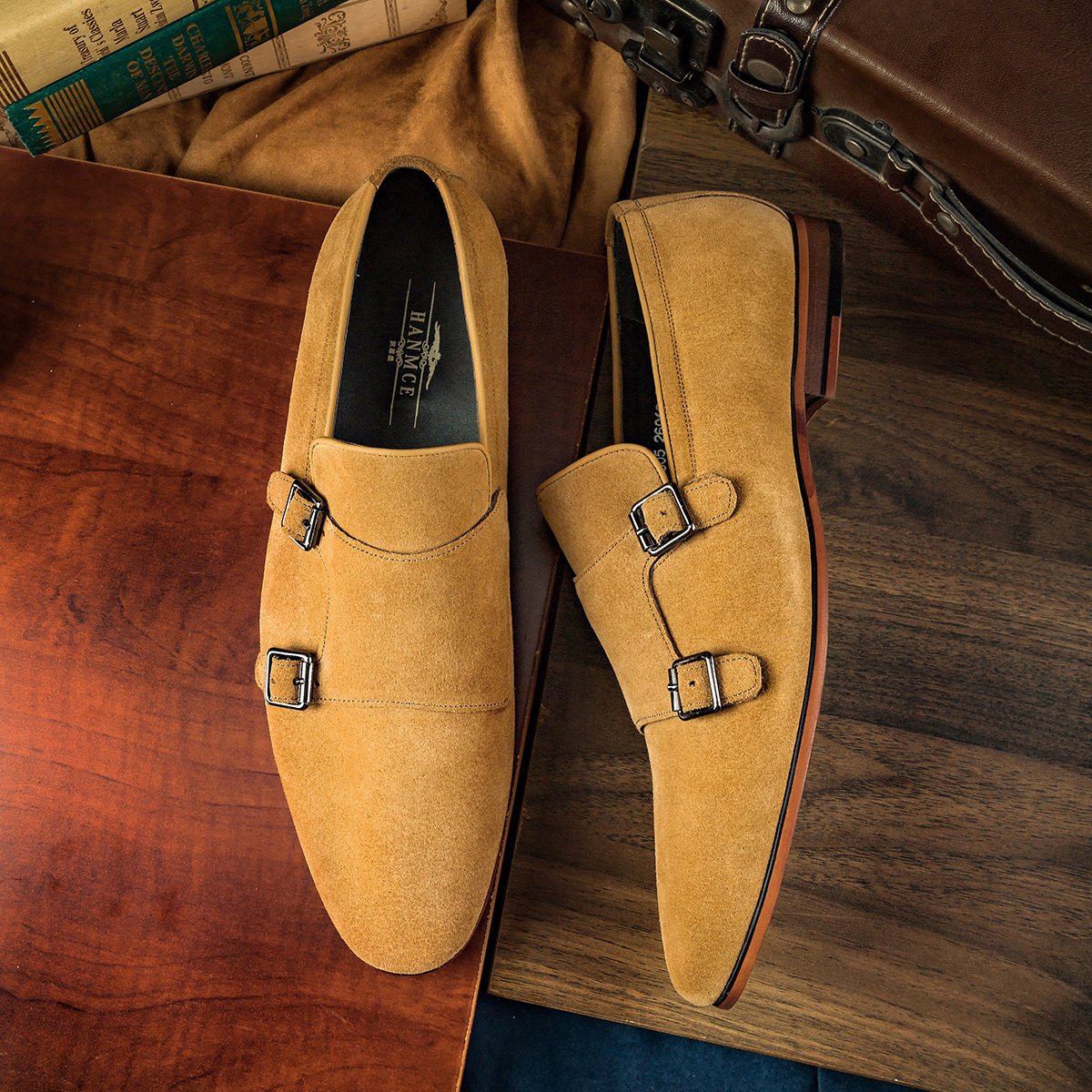 New Cow Suede Double Buckle Monk Shoes Yellow Breathable Men Casual Shoes Handmade Zapatos De Hombre Men Shoes