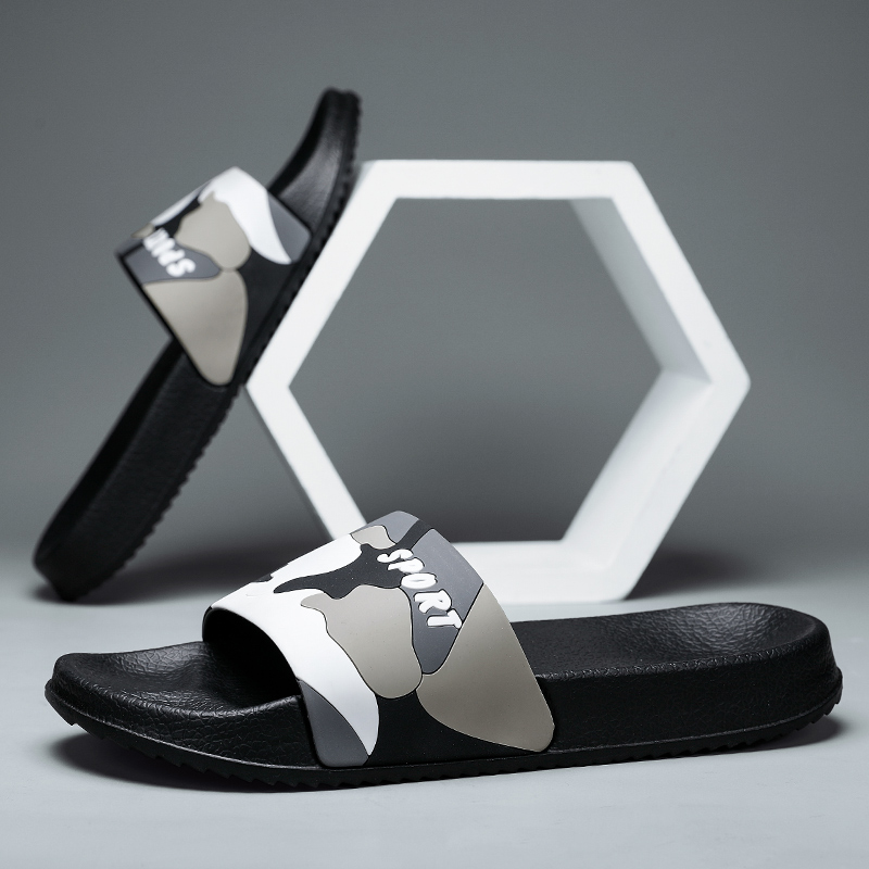 New Summer Men Slippers Outdoor DesignerThick Bottom High Quality Non-slip Bathroom Shoes Home Beach Slippers Sandals