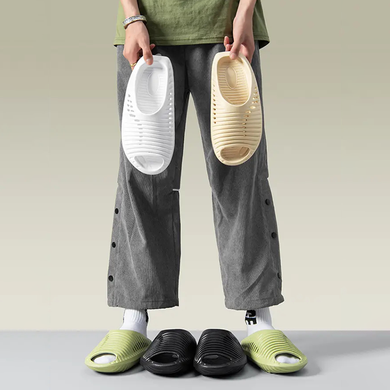 Men's New Open Toe Slippers Fashion Casual Breathable Indoor Slippers Solid Color Soft Wear-resistant Non-slip Male Beach Shoes