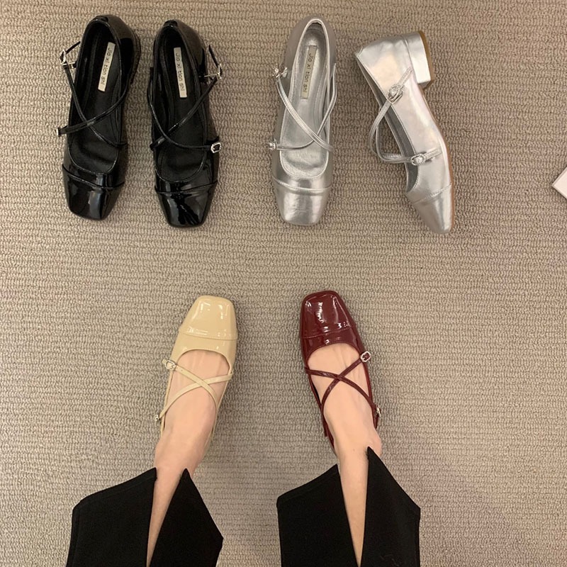 Mary Jane for Women 2024 Retro Medium Heeled Women's Single Soft and Comfortable Red Ballet Shoes Zapatos De Mujer