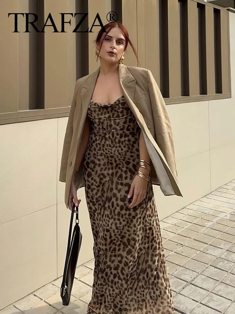 TRAFZA 2024 Summer Woman Dress Leopard Print Sleeveless Vintage Slim Long Dresses Sexy Backless Female Spaghetti Strap 240913
