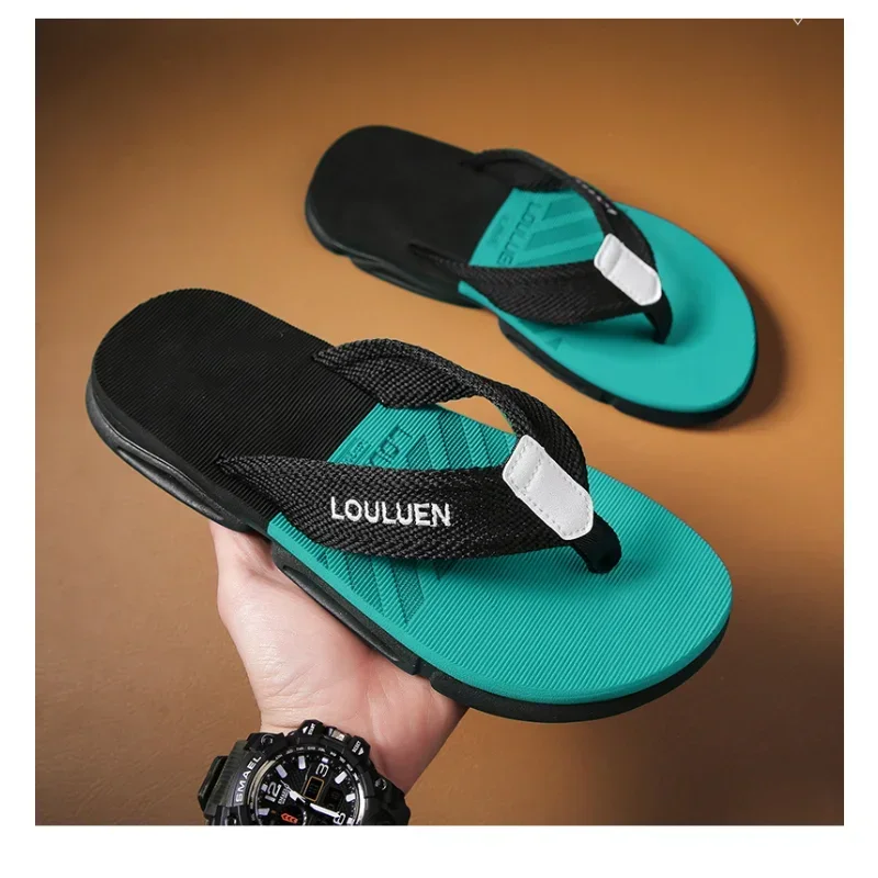 Men High Quality Flip Flops Men Beach Slippers Fashion Outdoor Flip Flops Casual Breathable Slippers for Men New Sandals 2024