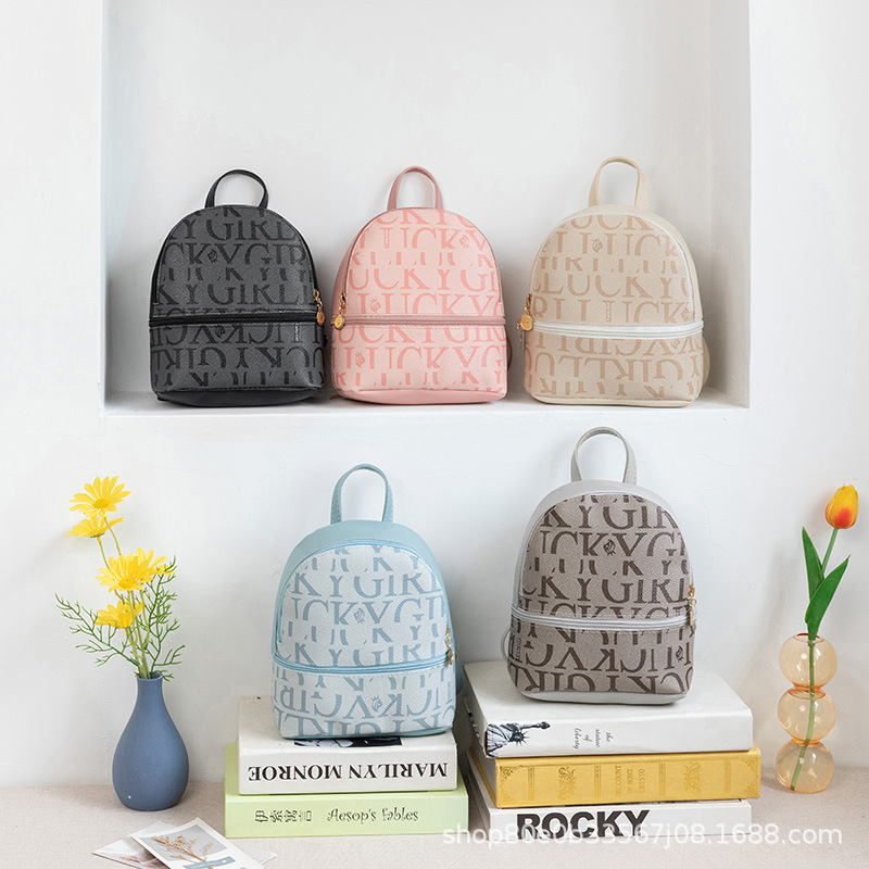 Designer Mini Backpack Small Backpacks Fashion Student Bag Casual Lady Shoulder Bags Travel Back Pack Women CRD2409142
