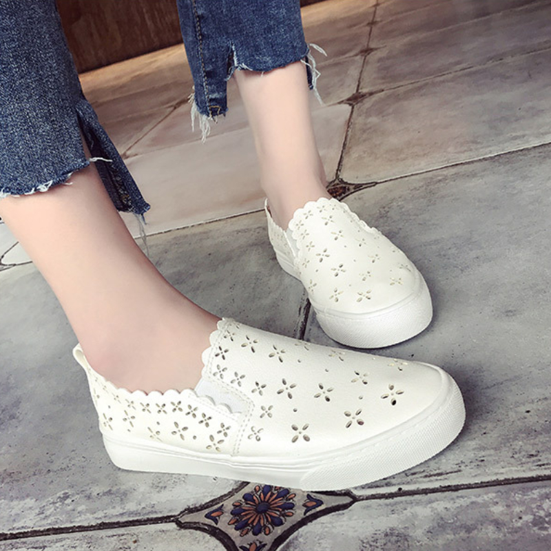 Women's White Shoes Fashion Hollow Casual Flats Breathable Comfortable Walking Vulcanized Shoes Woman Sneakers Sapatos De Mujer