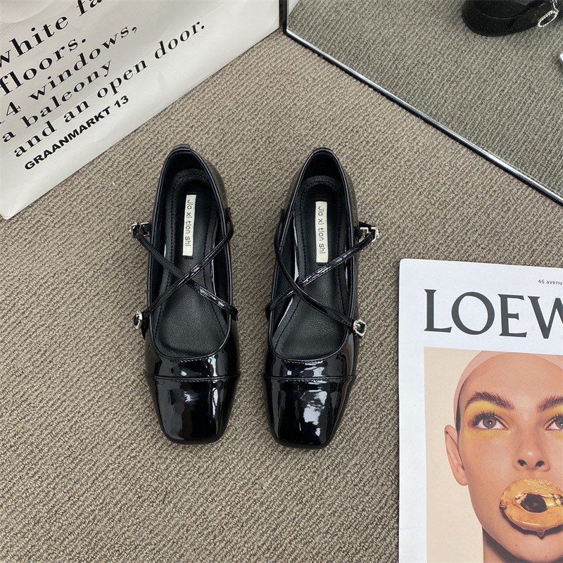 Mary Jane for Women 2024 Retro Medium Heeled Women's Single Soft and Comfortable Red Ballet Shoes Zapatos De Mujer