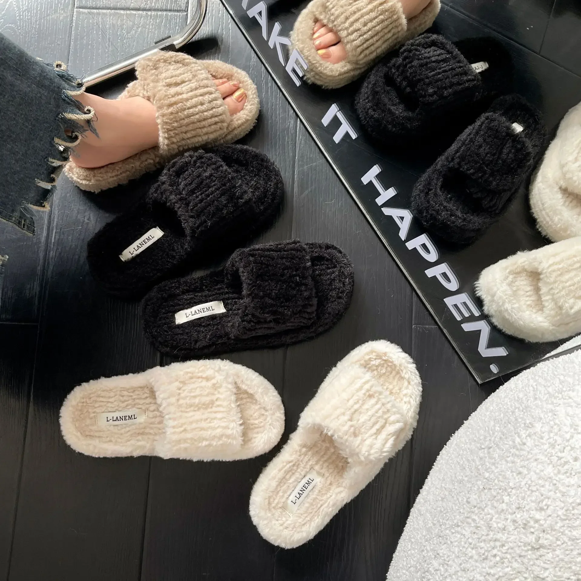 Women Home Plush Slippers Indoor Soft Peep Toe Cotton Slippers Fashion Home Bedroom Warm Plush Slides Fashion Fluffy Fur Shoes