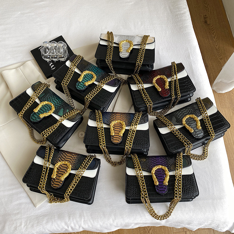 Halloween Fashionable and Minimalist Gradient 2024 New Crocodile Pattern Trendy Chain Shoulder Bag Handbags