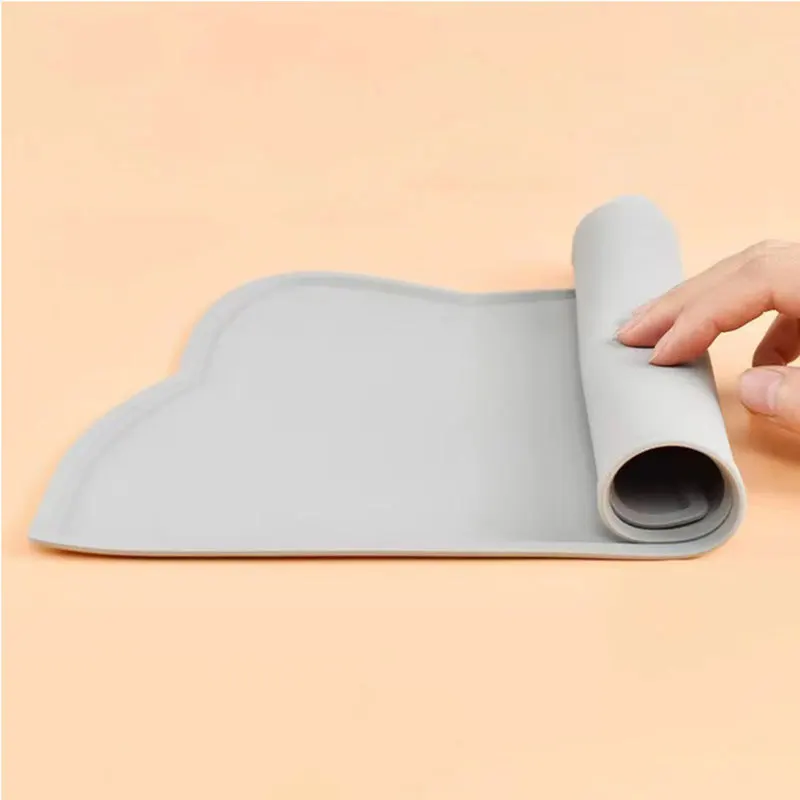 Silicone Pet Mat Pet Food Feeding Mat Waterproof Dog Cats Bowl Food Mat Puppy Feeder Tray Water Placemat For Dogs Accessories