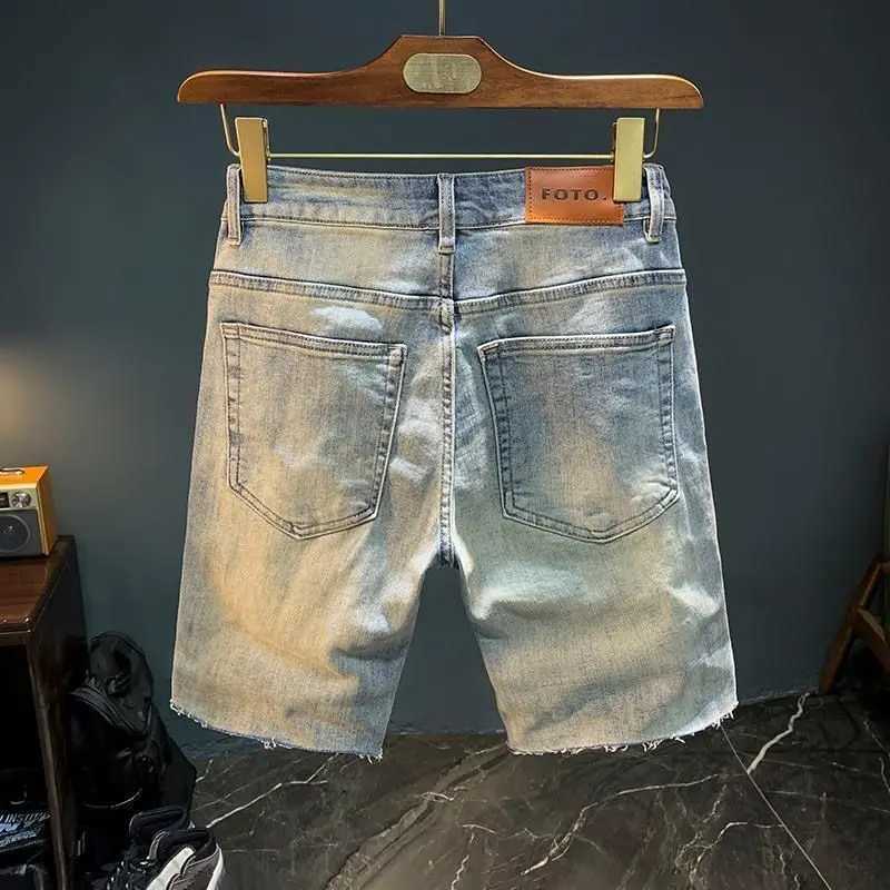 New Summer Luxury Clothing Kpop Washed Casual Denim Shorts Knee Length Distressed Hole Breathable Boyfriend Short Jeans for MenX240914