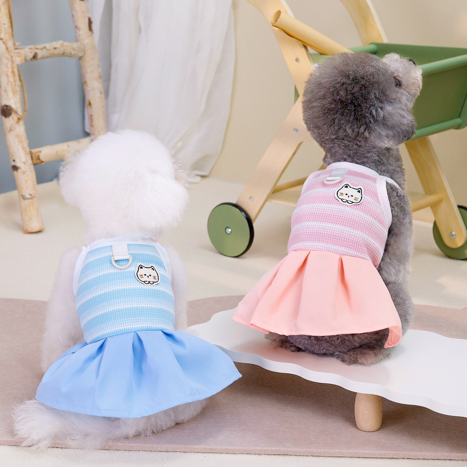 2025 Pet Costume Summer Fashion Striped Print Dog Dress New Color Contrast Stitching Cute Sweet Pet Clothes Cat Suspenders Dress