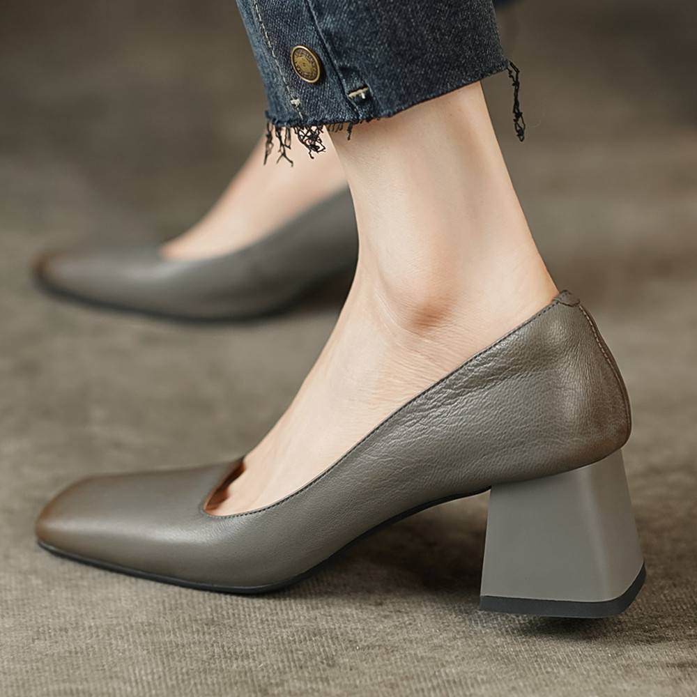 Autumn 2023 new women's sheepskin thick high heel square toe slip-on pumps New elegant ladies OL style daily dress heeled shoes sale 38ed ed