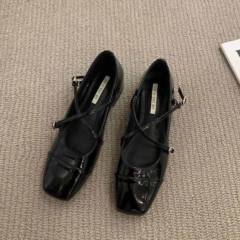 Mary Jane for Women 2024 Retro Medium Heeled Women's Single Soft and Comfortable Red Ballet Shoes Zapatos De Mujer